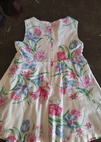 Kız Çocuk Çiçek Desenli Kolsuz Elbise - Görsel 3