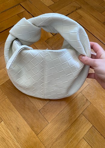 Beyaz Deri Minimalist Kadın Çanta