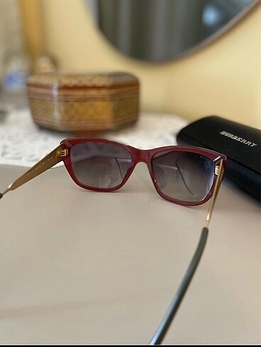 BURBERRY ORJİNAL GÜNEŞ GÖZLÜĞÜ - Görsel 4
