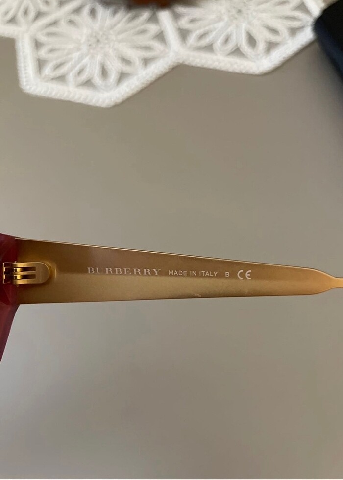 BURBERRY ORJİNAL GÜNEŞ GÖZLÜĞÜ - Görsel 2