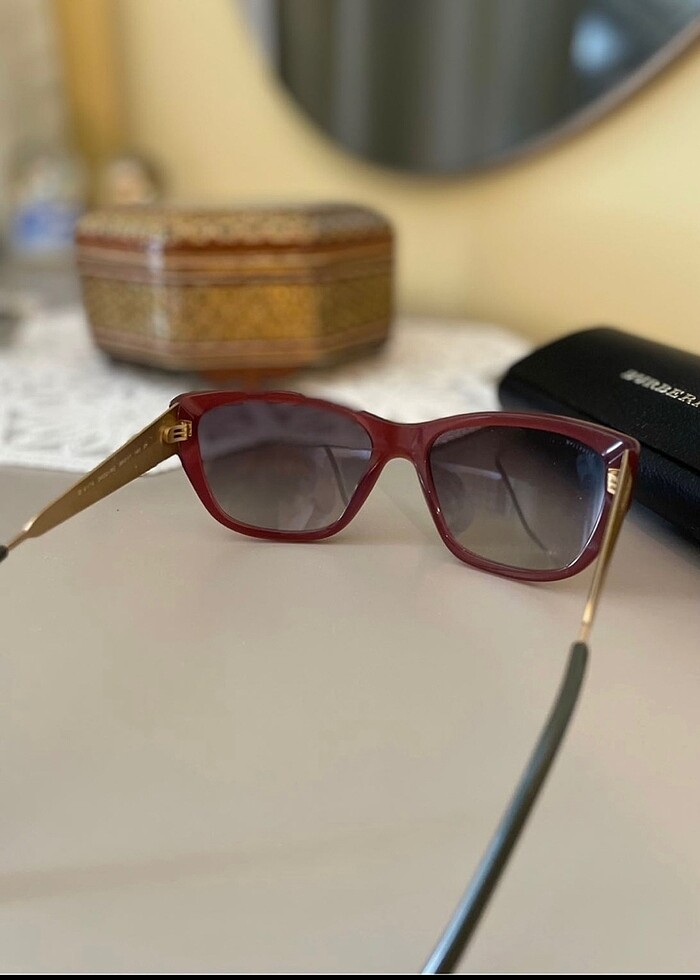 BURBERRY ORJİNAL GÜNEŞ GÖZLÜĞÜ - Görsel 4