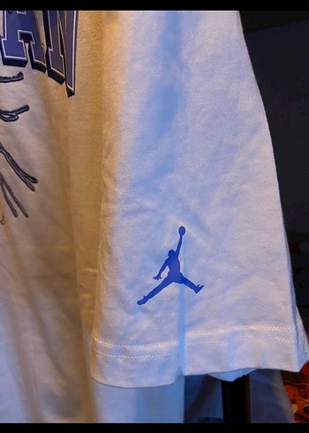 Nike Jordan Essentials Beyaz Erkek Tişört - Görsel 3