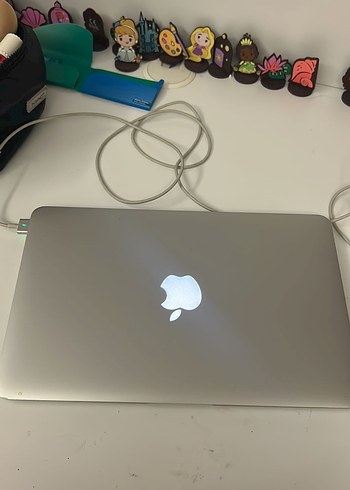 Macbook Air Bilgisayar - Görsel 2