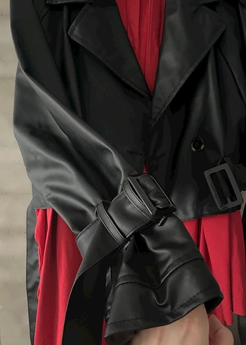 Kemerli Kadın Siyah Deri Ceket bir kere giyildi - Görsel 2