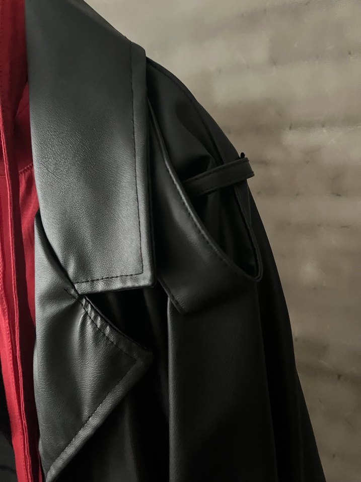 Kemerli Kadın Siyah Deri Ceket bir kere giyildi - Görsel 3