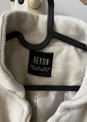 Düğmeli Bej Kadın Ceket, Midi Boy, Uzun Kollu - Görsel 4