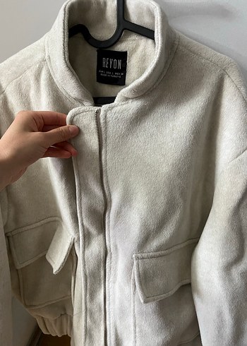Düğmeli Bej Kadın Ceket, Midi Boy, Uzun Kollu - Görsel 3