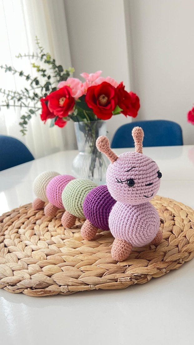 Pastel Renkli Mor Tırtıl el örgü Oyuncak - Görsel 2