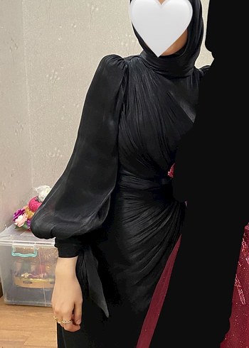 Tuğba siyah abiye elbise