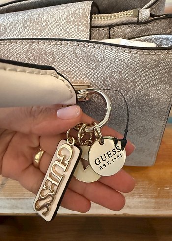 Guess Guess Bej Desenli Deri Kadın Çanta
