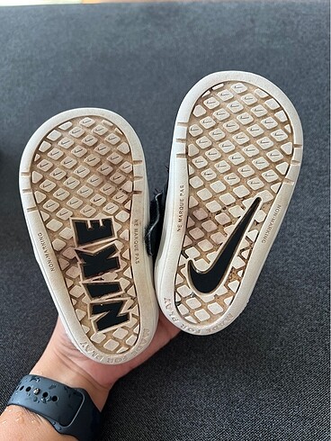 21 Beden siyah Renk Nike ve jump marka çocuk ayakkabısı