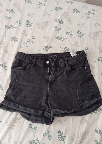 38 Beden siyah Renk Siyah Bol Kesim Mini Denim Şort
