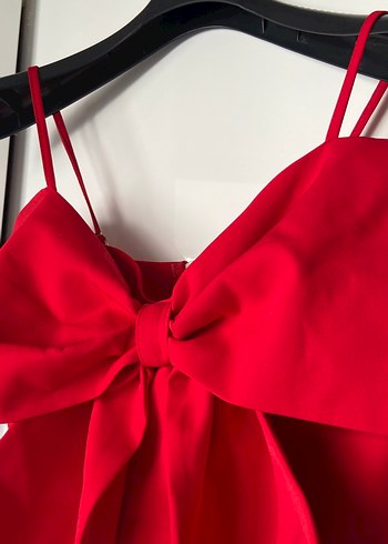 Bershka Kırmızı Fiyonk Detaylı Mini Büstiyer