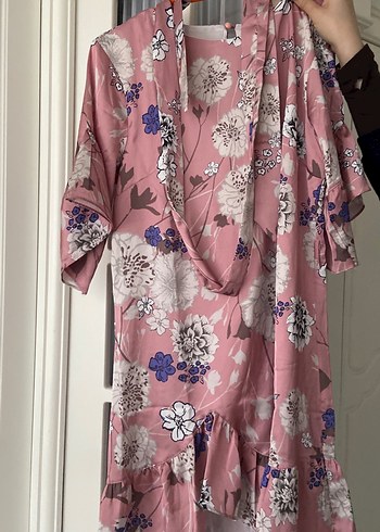 Pembe Çiçek Desenli V Yaka Lohusa Sabahlık