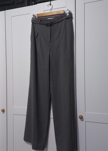 Gri Kadın Kumaş Pantolon Kemerli Midi Boy - Görsel 3