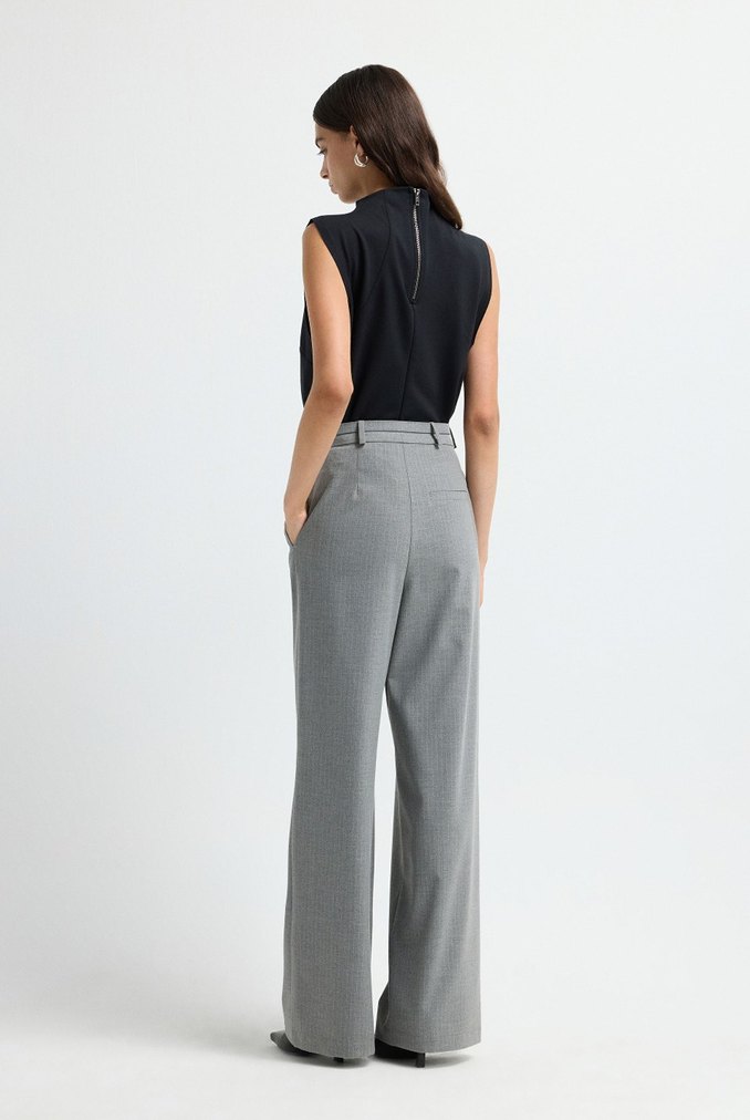 Gri Kadın Kumaş Pantolon Kemerli Midi Boy - Görsel 2