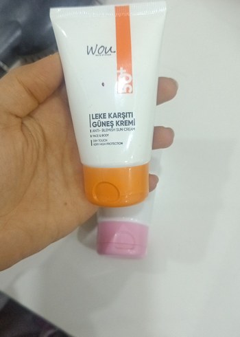 Wou Leke Karşıtı ve Ton Eşitleyici Güneş Kremleri SPF 50+ - Görsel 3