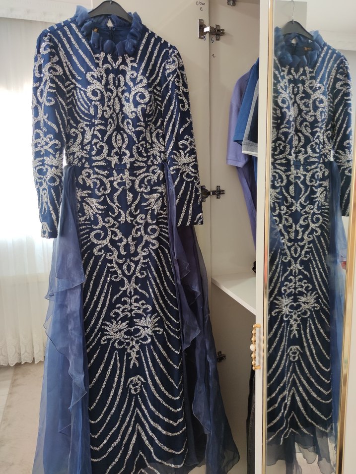 Nakışlı Drapeli Lacivert Uzun Abiye Elbise - Görsel 4