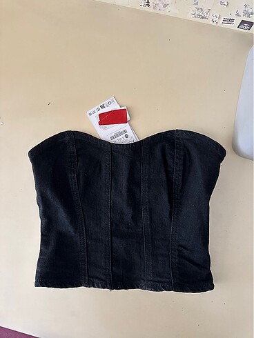 stradivarius denim crop