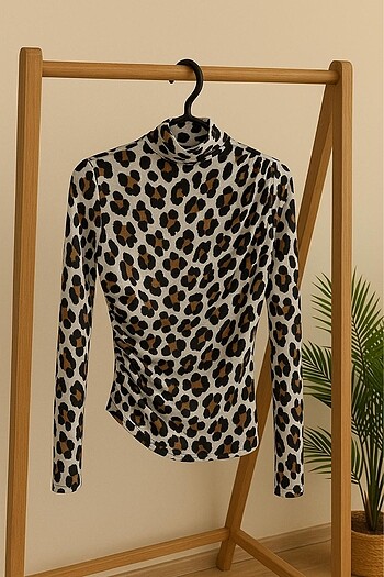 Büzgülü Bluz - Görsel 3