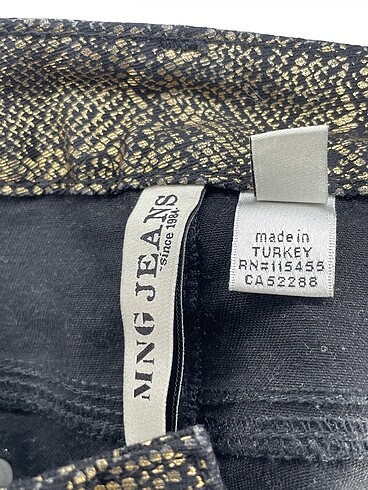 34 Beden çeşitli Renk Mango Jean / Kot %70 İndirimli.