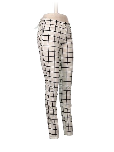 H&M H&M Kumaş Pantolon %70 İndirimli.