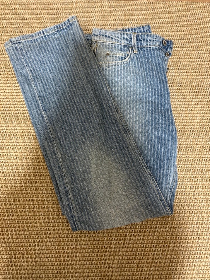 Kadın Mavi Çizgili Pileli Midi Denim Pantolon - Görsel 3
