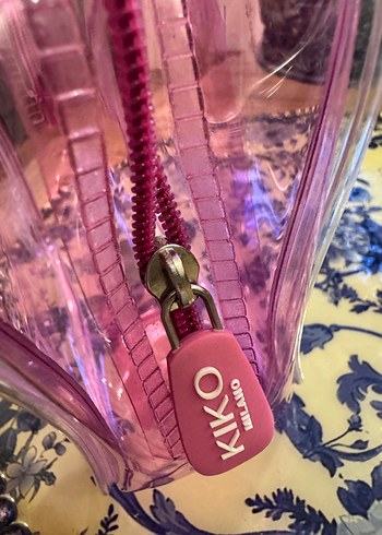 Kiko Milano Şeffaf Makyaj Çantası - Görsel 5