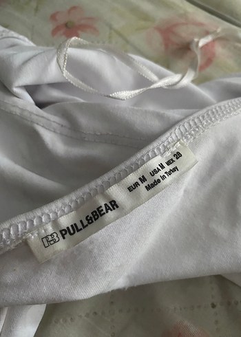 m Beden Pull bear kadın boyundan geçirmeli crop