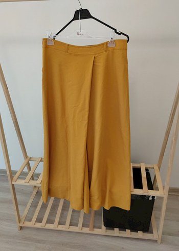 Sarı Midi Kadın Kumaş Etekli Pantolon