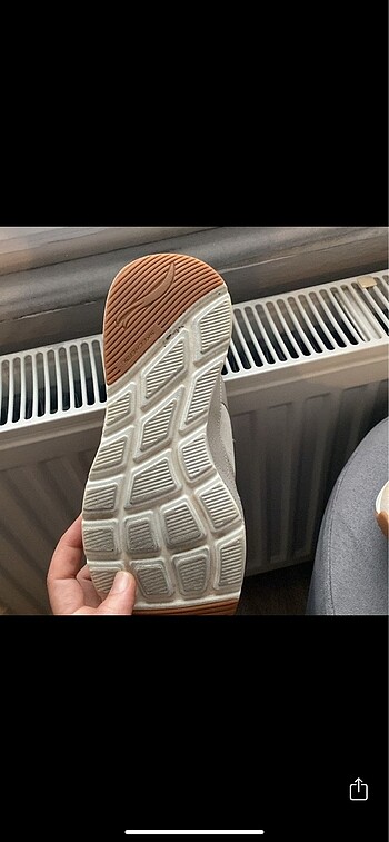 36,5 Beden ten rengi Renk Skechers krem ayakkabı