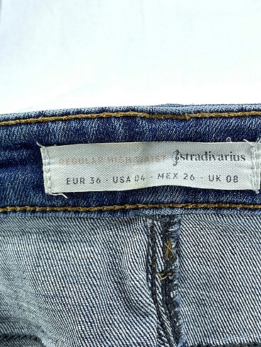 26 Beden çeşitli Renk Stradivarius Skinny %70 İndirimli.