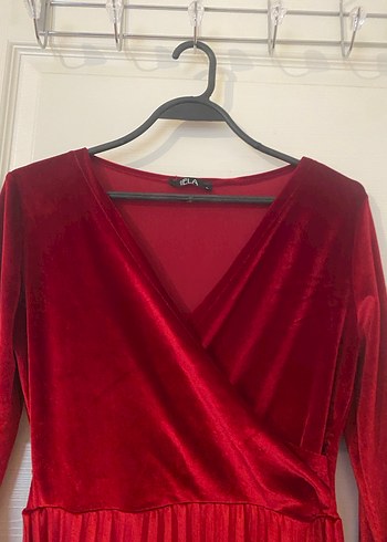 Kırmızı Piliseli Midi Kadın Elbise kadife - Görsel 3