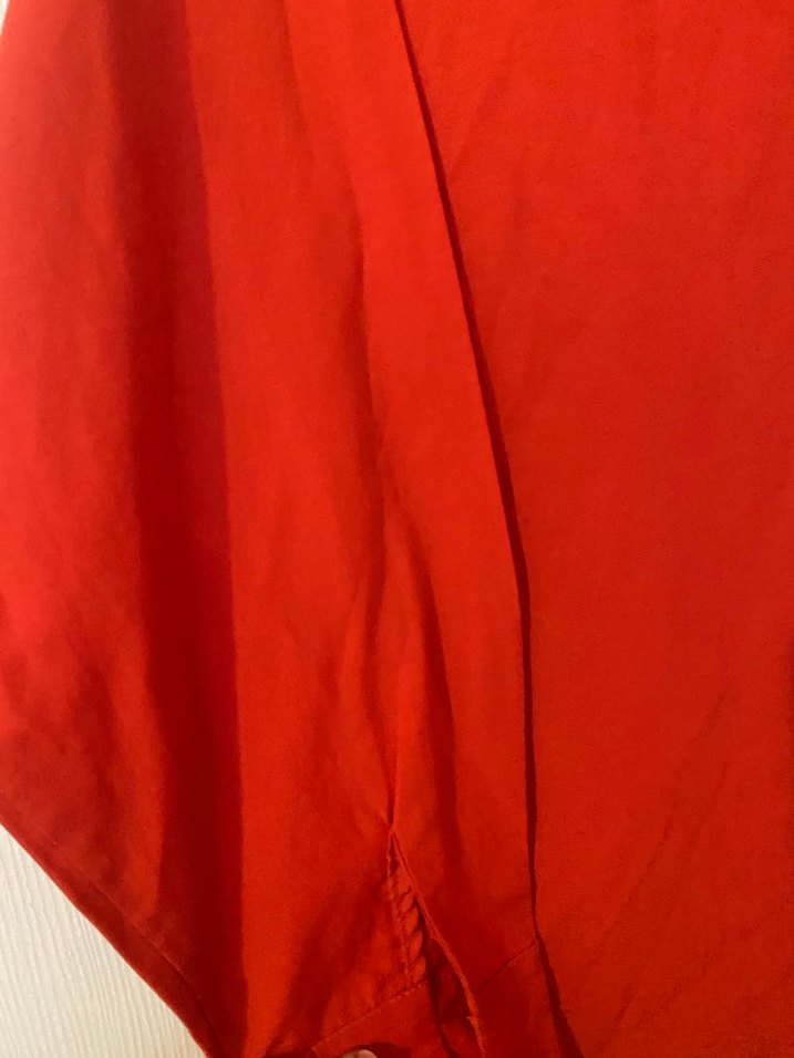 Düğmeli Kırmızı Kadın Keten Gömlek - Görsel 4