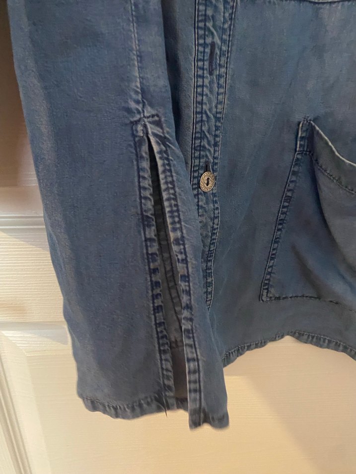 Düğmeli Uzun Kollu Kadın Denim Gömlek - Görsel 3