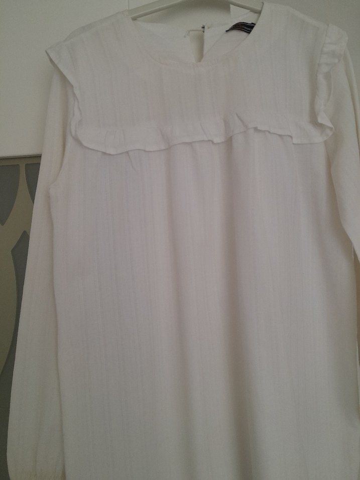 Beyaz Fırfırlı gömlek tunik - Görsel 3