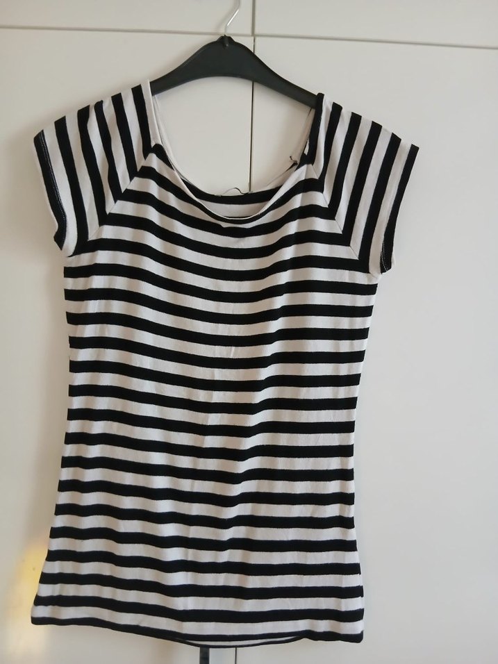 Collezione Siyah-Beyaz Çizgili Kolsuz Bluz - Görsel 2