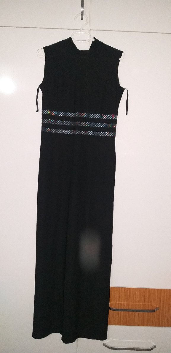 Boncuk Detaylı Siyah Uzun Abiye Elbise - Görsel 2