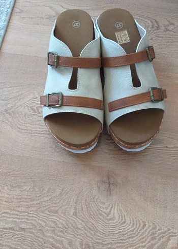 Bej Süet Kadın Dolgu Topuklu Terlik - Görsel 8