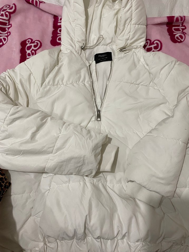 Beyaz Kapüşonlu Fermuarlı Kadın Kış Ceketi - Görsel 2