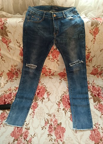 Zara Mavi Yikamali Dar Kesim Jean