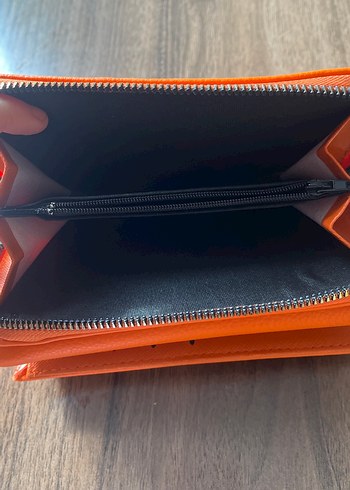 Bayan cüzdanı sıfır kullanımmış - Görsel 3