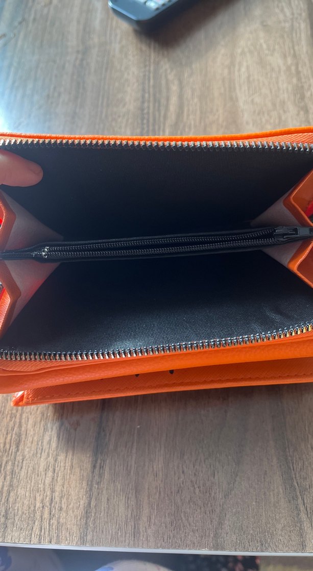 Bayan cüzdanı sıfır kullanımmış - Görsel 3