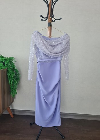 Lila Elbise 1 Kez Giyildi Çok İyi Durumda