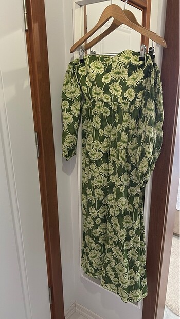 xs Beden çeşitli Renk Zara desenli elbise