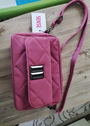 Pembe Tokalı Kadın Omuz Çantası