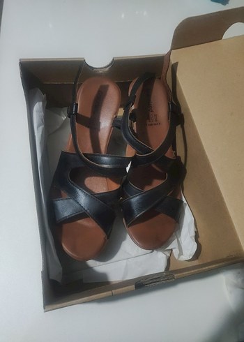 39 Beden kahverengi Renk Kahverengi Dolgu Topuklu Kadın Sandalet