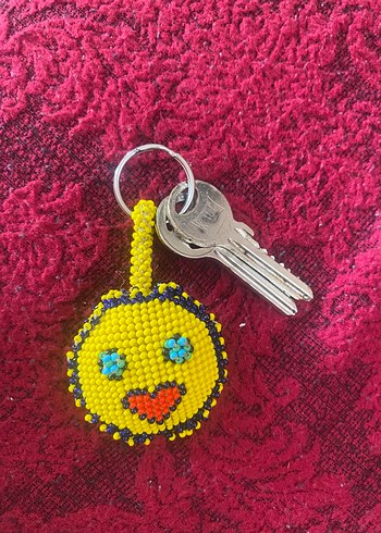Renkli Boncuklu Kadın Anahtarlık - Görsel 2
