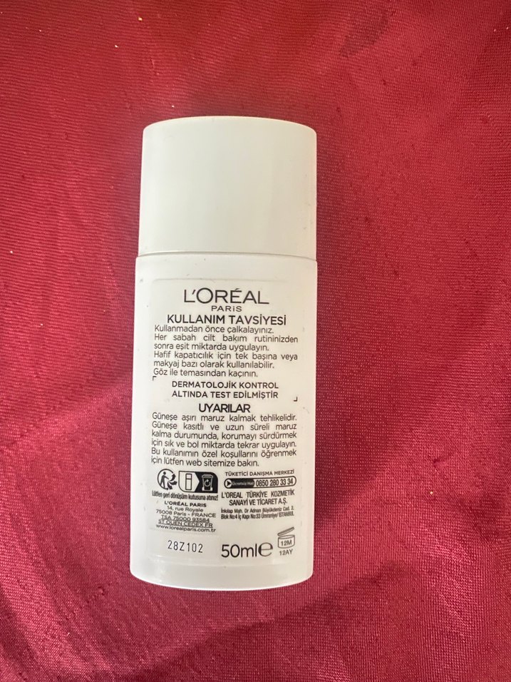 L'Oréal Bright Reveal SPF 50 Güneş Koruyucu - Görsel 2