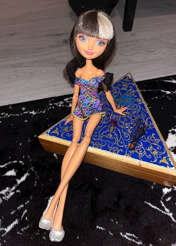 ever after high cerise hood - Görsel 2